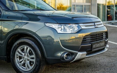 Mitsubishi Outlander III рестайлинг 3, 2014 год, 1 568 000 рублей, 10 фотография