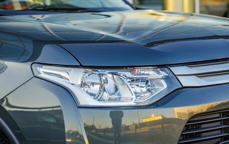 Mitsubishi Outlander III рестайлинг 3, 2014 год, 1 568 000 рублей, 11 фотография