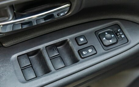 Mitsubishi Outlander III рестайлинг 3, 2014 год, 1 568 000 рублей, 14 фотография