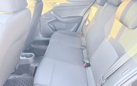 Skoda Rapid I, 2016 год, 885 000 рублей, 13 фотография