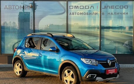 Renault Sandero II рестайлинг, 2019 год, 1 250 000 рублей, 3 фотография