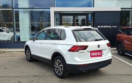 Volkswagen Tiguan II, 2018 год, 2 309 000 рублей, 7 фотография