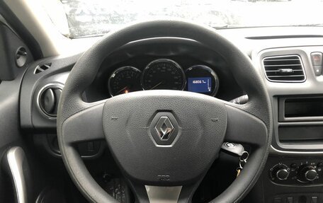Renault Logan II, 2018 год, 673 000 рублей, 12 фотография