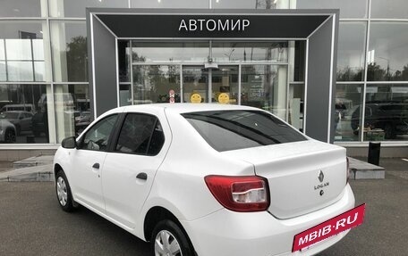 Renault Logan II, 2018 год, 673 000 рублей, 7 фотография