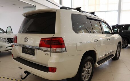 Toyota Land Cruiser 200, 2016 год, 7 500 000 рублей, 5 фотография