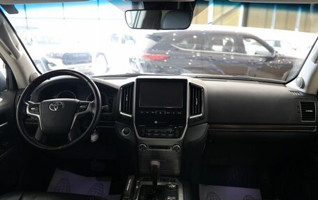 Toyota Land Cruiser 200, 2016 год, 7 500 000 рублей, 14 фотография