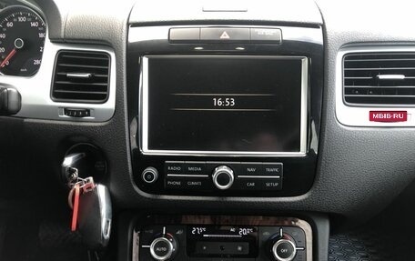 Volkswagen Touareg III, 2010 год, 1 950 000 рублей, 14 фотография