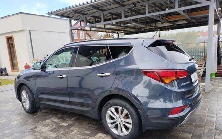 Hyundai Santa Fe III рестайлинг, 2016 год, 2 100 000 рублей, 4 фотография