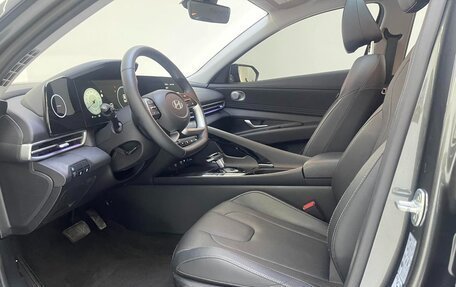 Hyundai Elantra, 2022 год, 1 180 000 рублей, 8 фотография