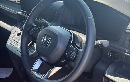 Honda Stepwgn, 2022 год, 2 800 000 рублей, 31 фотография