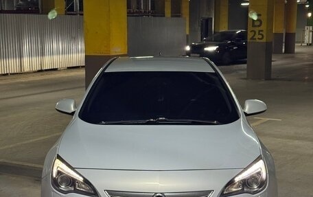 Opel Astra J, 2012 год, 750 000 рублей, 3 фотография
