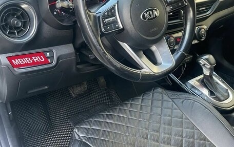KIA Cerato IV, 2018 год, 1 730 000 рублей, 3 фотография