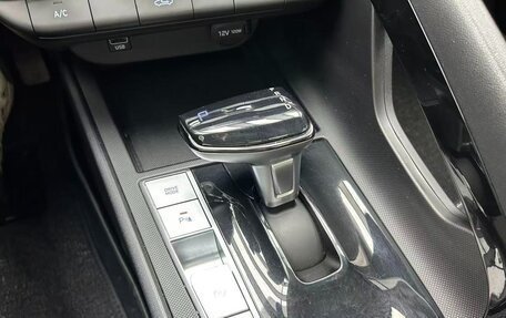 Hyundai Elantra, 2022 год, 1 160 000 рублей, 13 фотография