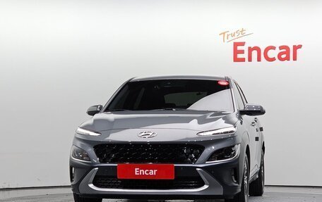 Hyundai Kona I, 2022 год, 1 340 000 рублей, 3 фотография