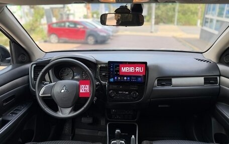 Mitsubishi Outlander III рестайлинг 3, 2017 год, 1 650 000 рублей, 20 фотография