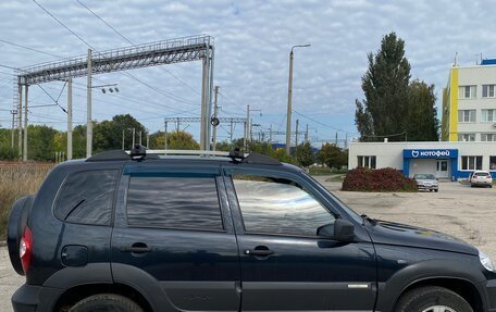 Chevrolet Niva I рестайлинг, 2015 год, 640 000 рублей, 4 фотография