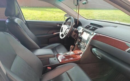 Toyota Camry, 2014 год, 1 470 000 рублей, 14 фотография