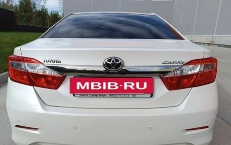 Toyota Camry, 2014 год, 1 470 000 рублей, 20 фотография