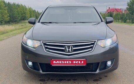 Honda Accord VIII рестайлинг, 2010 год, 1 350 000 рублей, 3 фотография