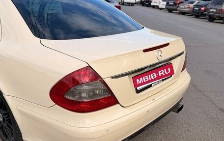 Mercedes-Benz E-Класс, 2007 год, 680 000 рублей, 3 фотография