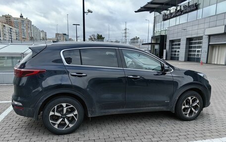 KIA Sportage IV рестайлинг, 2018 год, 1 990 000 рублей, 3 фотография