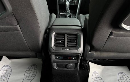 Volkswagen Tiguan II, 2017 год, 1 970 000 рублей, 6 фотография