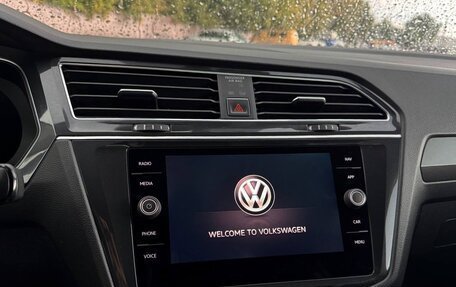 Volkswagen Tiguan II, 2017 год, 1 970 000 рублей, 7 фотография