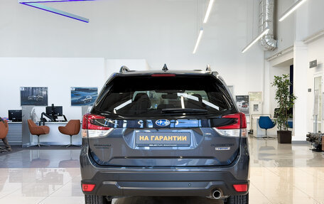 Subaru Forester, 2024 год, 3 870 000 рублей, 6 фотография