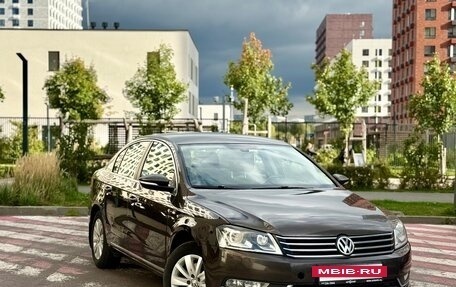 Volkswagen Passat B7, 2012 год, 1 055 099 рублей, 3 фотография