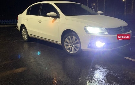 Volkswagen Passat B7, 2012 год, 900 000 рублей, 11 фотография