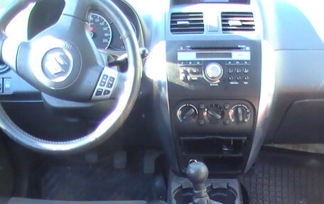 Suzuki SX4 II рестайлинг, 2008 год, 330 000 рублей, 2 фотография