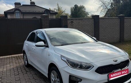 KIA cee'd III, 2018 год, 1 700 000 рублей, 5 фотография