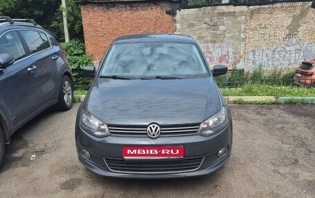 Volkswagen Polo VI (EU Market), 2012 год, 710 000 рублей, 1 фотография