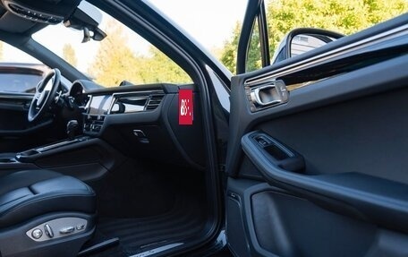 Porsche Macan I рестайлинг, 2023 год, 8 990 000 рублей, 14 фотография