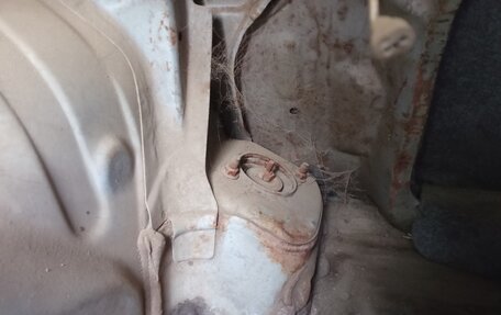 Nissan Almera, 1998 год, 60 000 рублей, 13 фотография