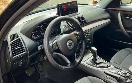 BMW 1 серия, 2011 год, 700 000 рублей, 10 фотография