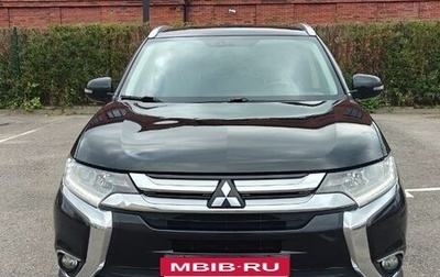 Mitsubishi Outlander III рестайлинг 3, 2018 год, 1 890 000 рублей, 1 фотография