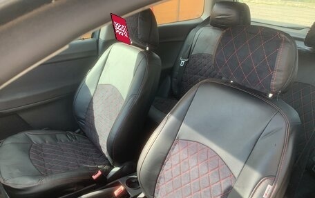 Volkswagen Polo IV рестайлинг, 2002 год, 210 000 рублей, 5 фотография