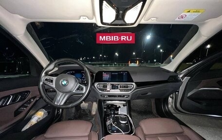 BMW 3 серия, 2021 год, 3 900 000 рублей, 11 фотография