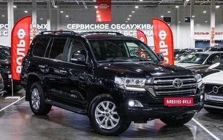 Toyota Land Cruiser 200, 2019 год, 7 500 000 рублей, 4 фотография