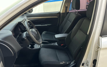Mitsubishi Outlander III рестайлинг 3, 2014 год, 1 100 000 рублей, 6 фотография