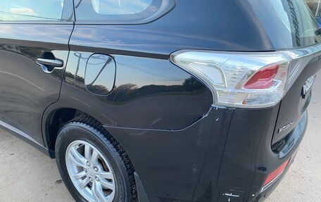 Mitsubishi Outlander III рестайлинг 3, 2012 год, 1 350 000 рублей, 6 фотография
