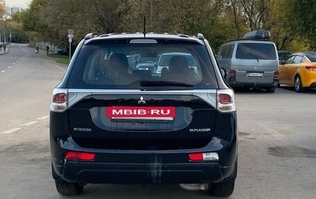 Mitsubishi Outlander III рестайлинг 3, 2012 год, 1 350 000 рублей, 18 фотография
