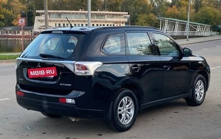 Mitsubishi Outlander III рестайлинг 3, 2012 год, 1 350 000 рублей, 17 фотография