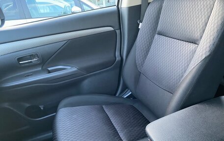 Mitsubishi Outlander III рестайлинг 3, 2012 год, 1 350 000 рублей, 34 фотография