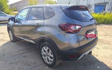 Renault Kaptur I рестайлинг, 2016 год, 1 099 000 рублей, 7 фотография