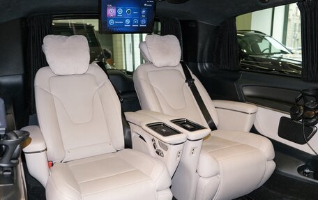 Mercedes-Benz V-Класс, 2023 год, 9 200 000 рублей, 21 фотография