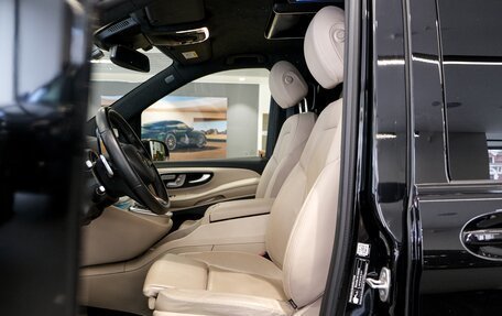 Mercedes-Benz V-Класс, 2023 год, 9 200 000 рублей, 32 фотография