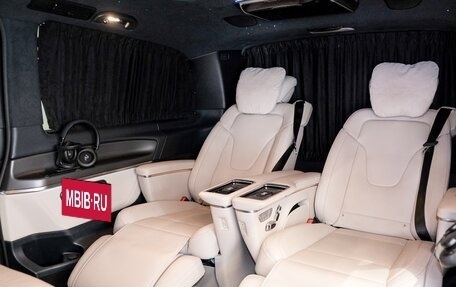 Mercedes-Benz V-Класс, 2023 год, 9 200 000 рублей, 30 фотография
