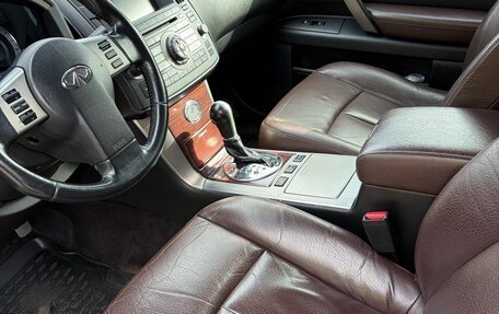 Infiniti FX I, 2007 год, 950 000 рублей, 7 фотография